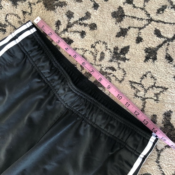 ADIDAS classic three stripe sweatpants M - Picture 2 of 9